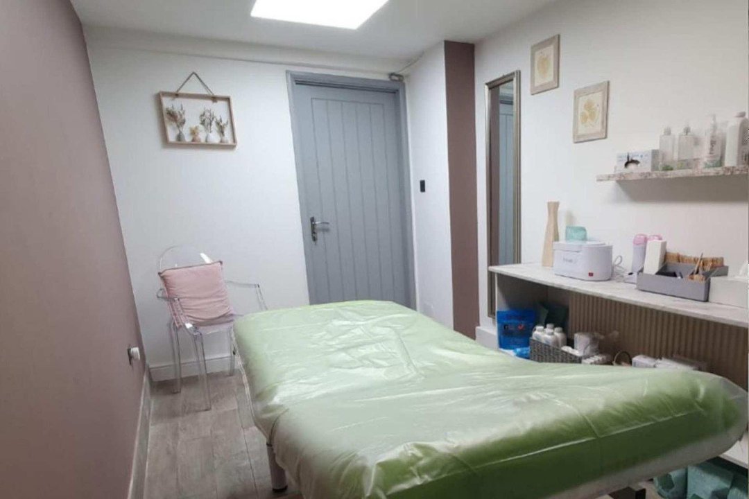 Only Waxing - Fenham, Fenham, Newcastle-upon-Tyne