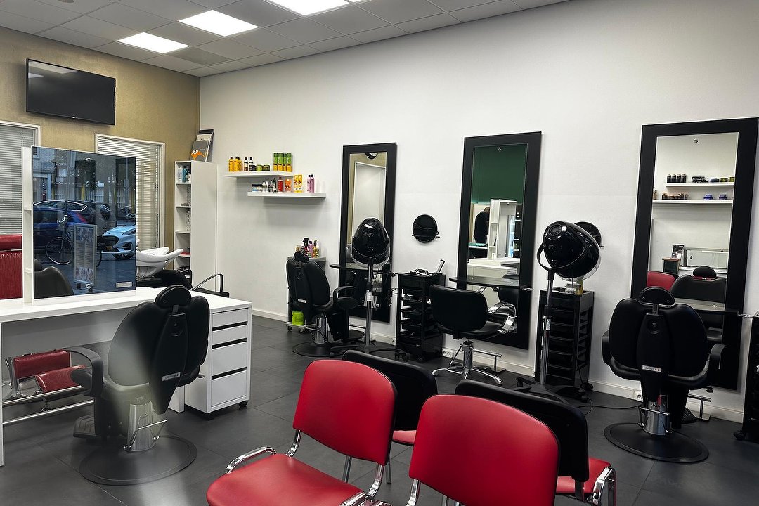 Hairsalon New Image, Oranjeboomstraat, Rotterdam