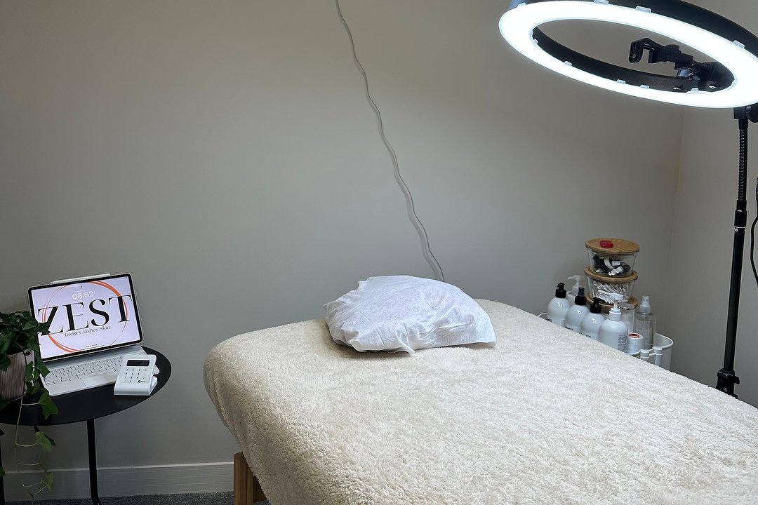 Zest Beauty Treatment Room Beauty in Oxford Street, Manchester