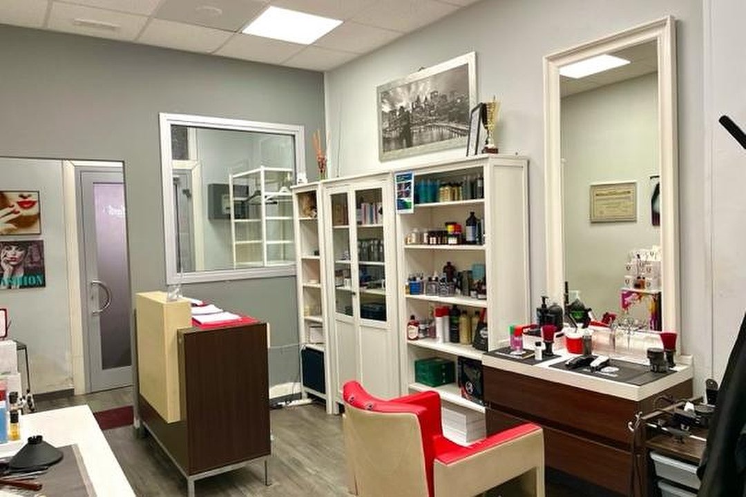 Hair Studio di Demetrio e Dario Demme, Villa San Giovanni, Calabria