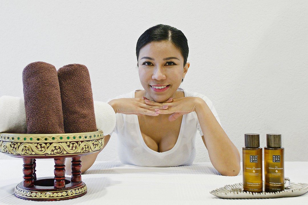 Sila Thai Massage and Spa, Kreis 8, Zürich