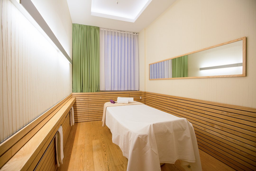 Fit & Spa Moments by Johannes Fernis, Tiergarten, Berlin