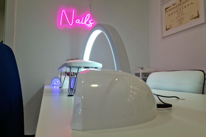 Antonella Matera Nail Studio - Onglerie Firenze - Photo de galerie - OneBooking