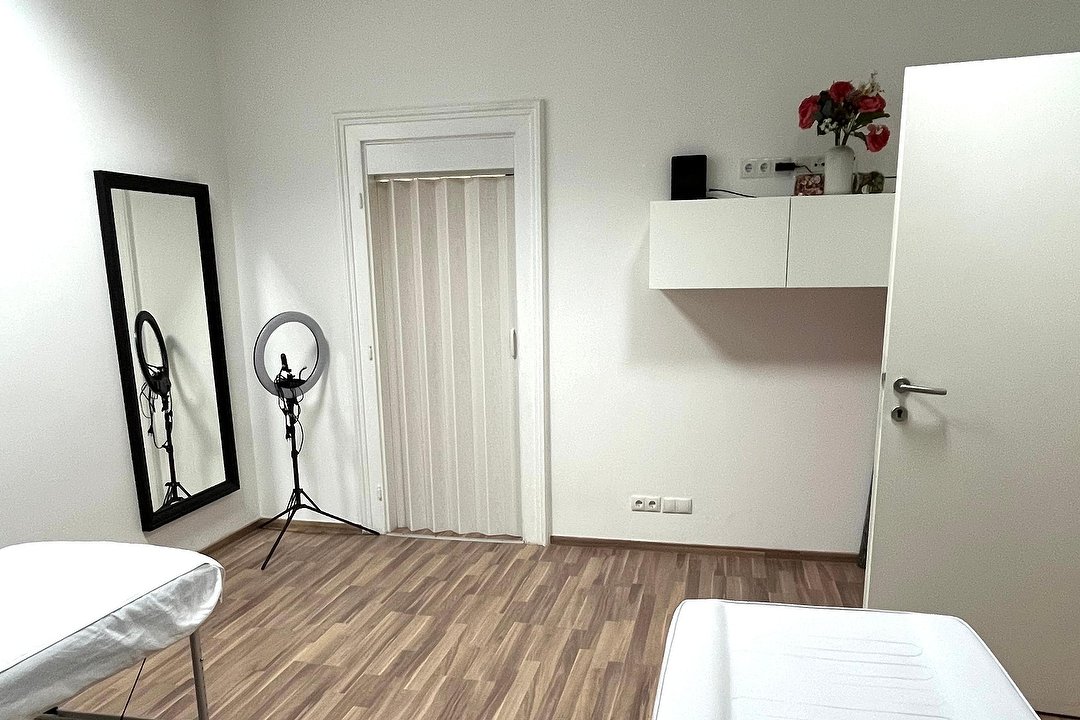 Hyma Beauty, 8. Bezirk, Wien