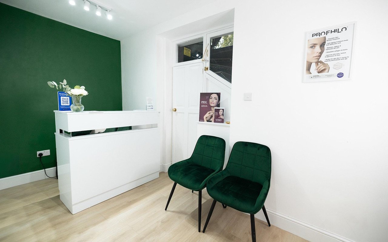 SkinClinic Electro Stimulateur Musculaire – SkinClinic London