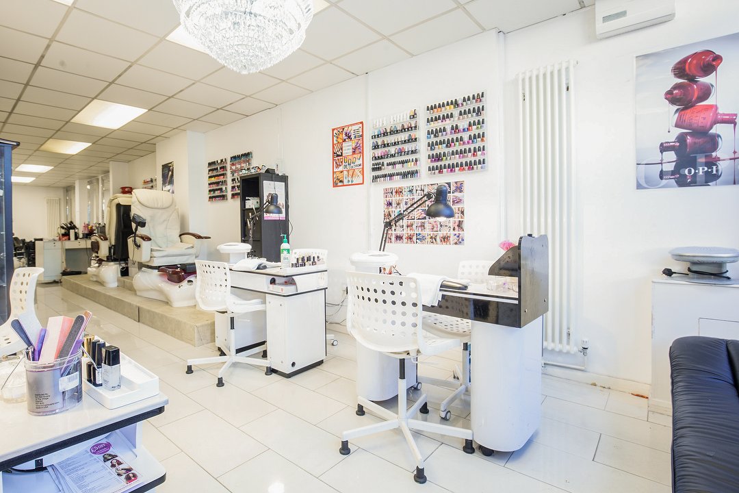 Valencia Rose Hair & Beauty Salon, Catford, London