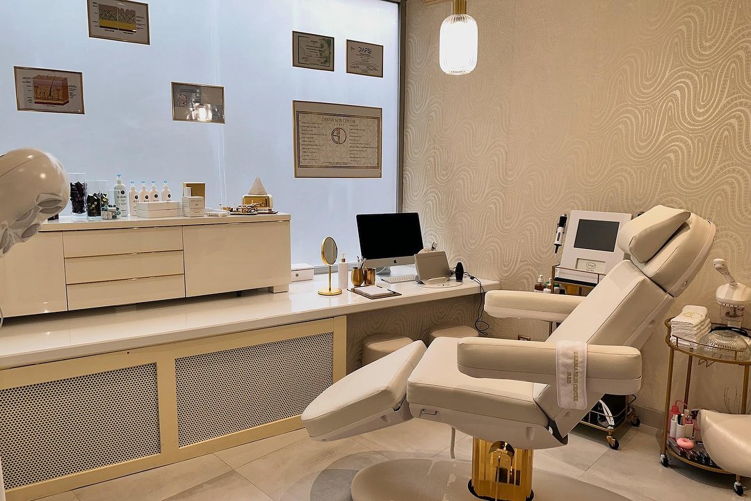 Derma Skin center paris, Vitry, Val-de-Marne