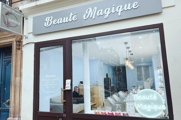 Beauté magique - Onglerie Paris - Photo de galerie - OneBooking