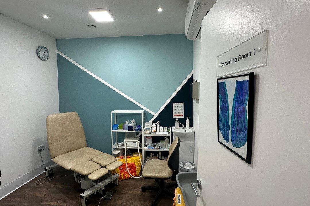 FlaLuna Aesthetics Clinic, Harringay Green Lanes, London