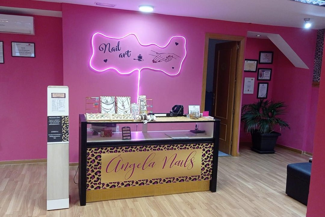 Ángela Nails, Comunidad de Madrid