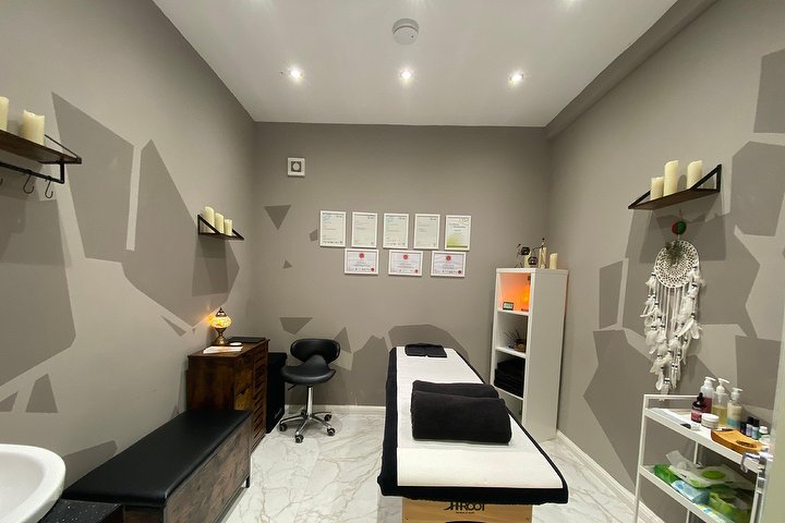 Selda Sacu Massage Therapy Treatment Room Wellness In London