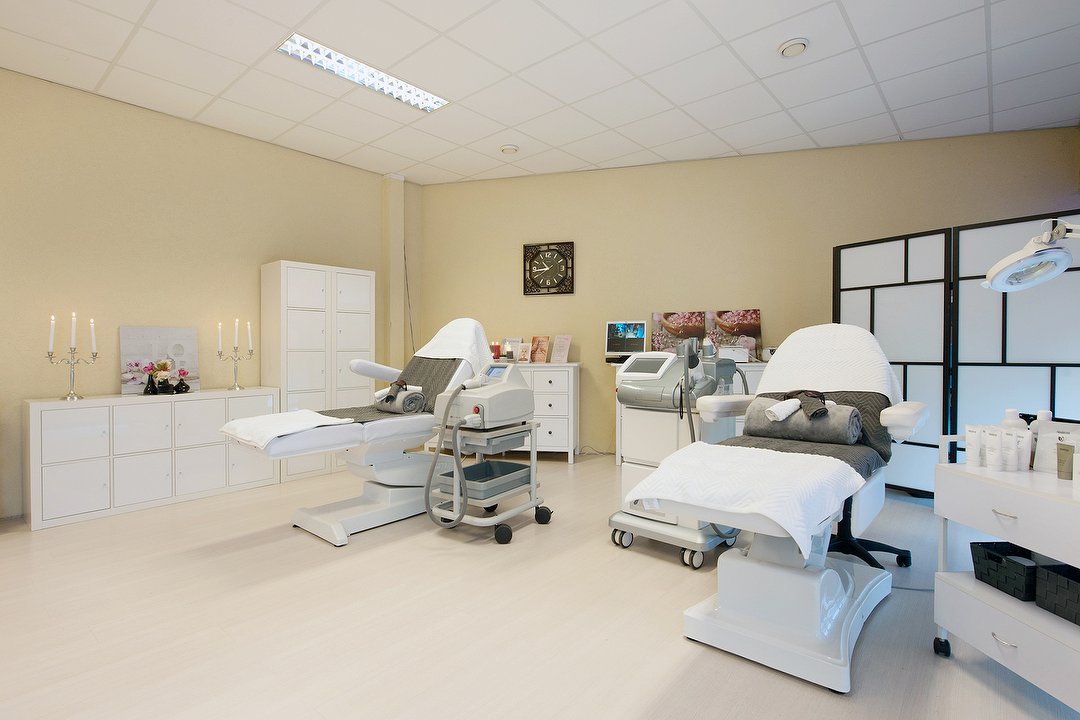 Cleopatra Beauty & Laser Epilation Center, Rijswijkseweg, The Hague