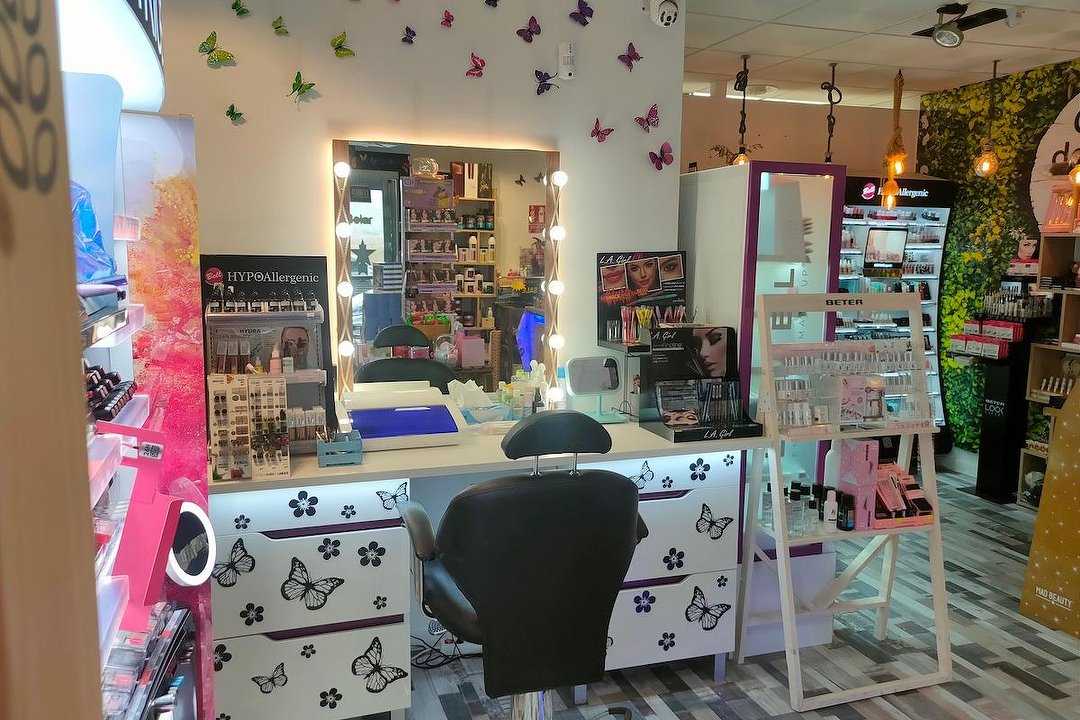 MBA Mi Cosmetica, Comunidad de Madrid