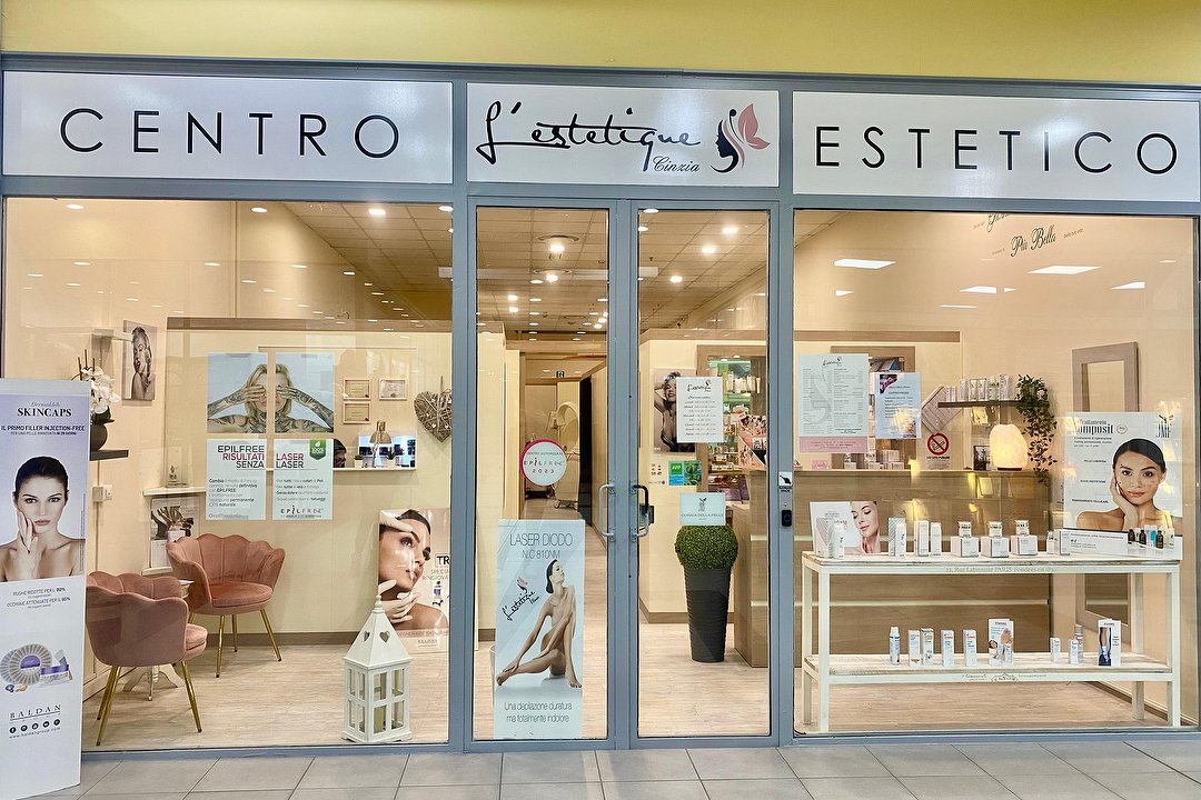 L’Estetique, Tradate, Lombardia