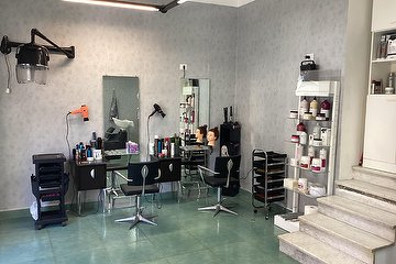 Salón Latina  il rifugio della bellezza colombiana