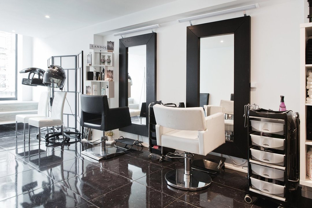Hygenic Hairstyling & Beauty, Mathenesserdijk, Rotterdam