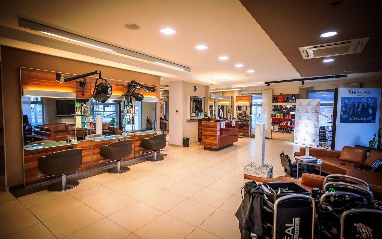 Top 20 Orte für Damenhaarschnitt in Österreich - Treatwell