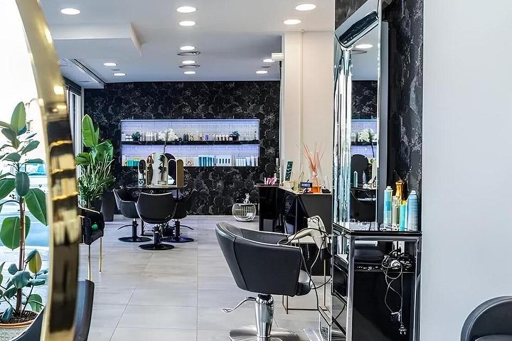 Tagliati X il Successo Chiara Pagliarani - Coiffure Roma - Photo de couverture - OneBooking