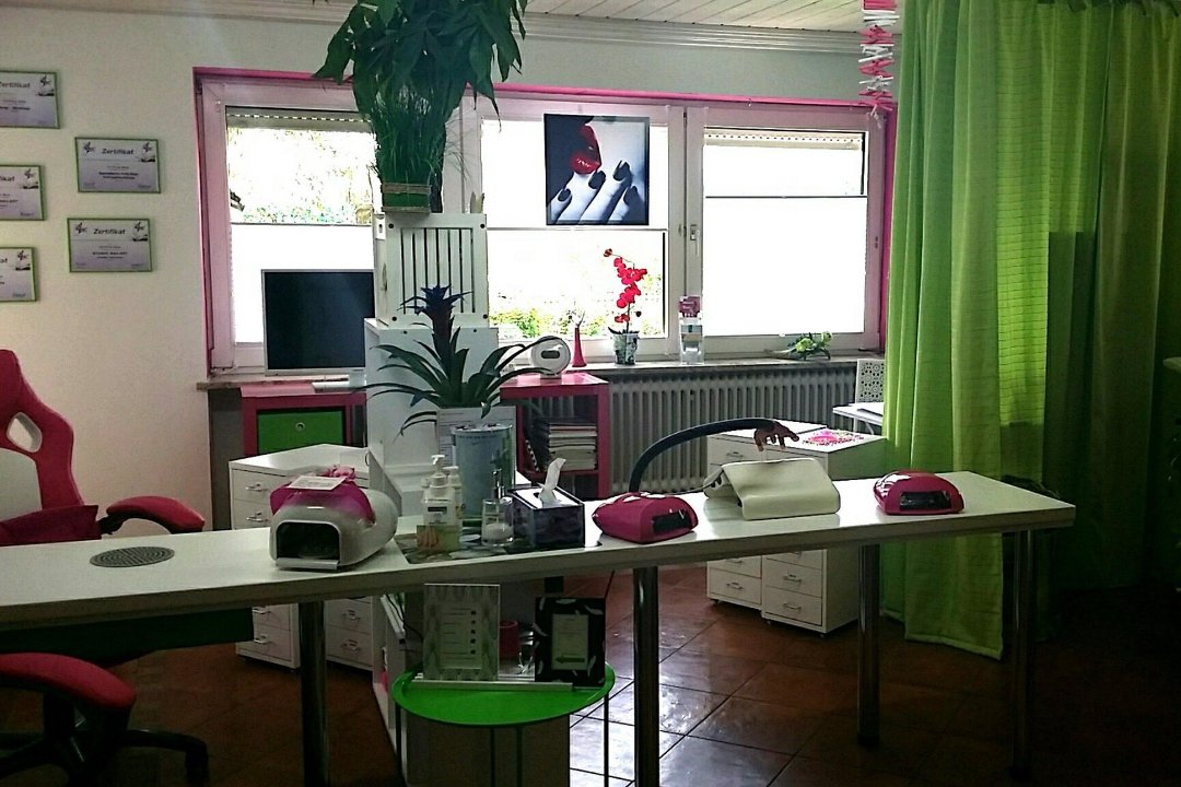 Artistic Nails by Christina Maly, Bernbeuren