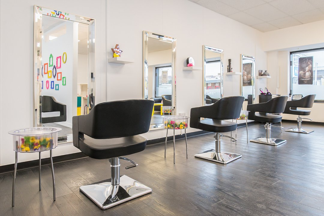 Hair Salon In Dennistoun Glasgow