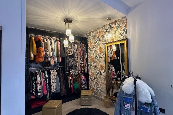 Para Días Lluviosos Paraguas de Colores - Onglerie Getafe - Photo de galerie - OneBooking