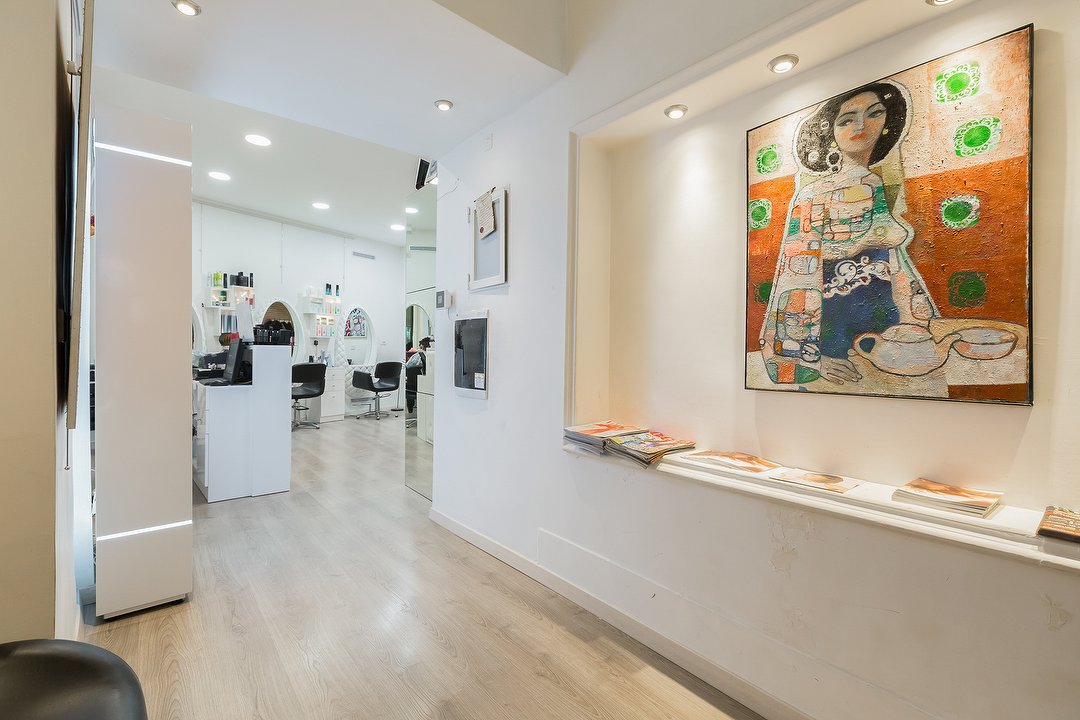 Cogo Hair Stylist Spagna, Piazza di Spagna, Roma