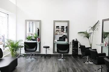 Mona Hair Salon