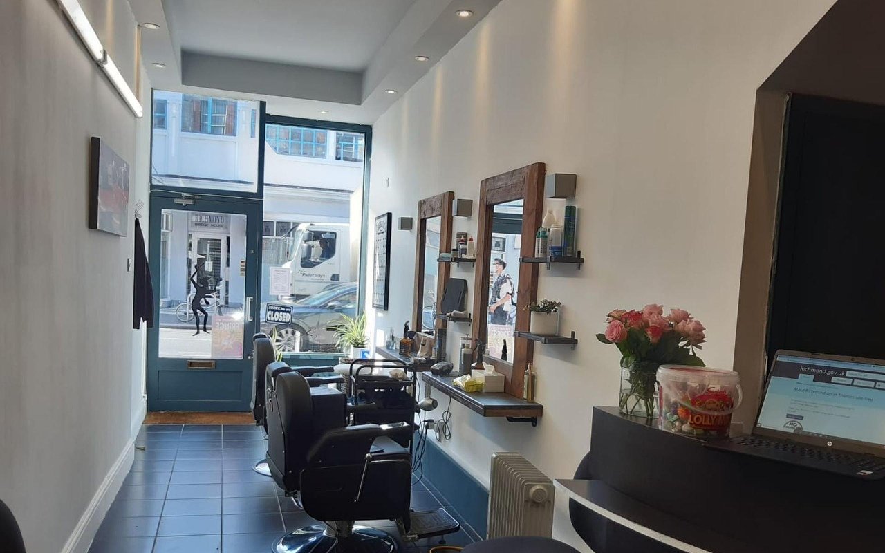 Eyebrow Threading near Twickenham Museum, London - Treatwell