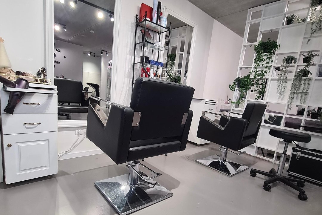 Beautyspells_bysanta (LV hair studio), PC Europa, Vilnius