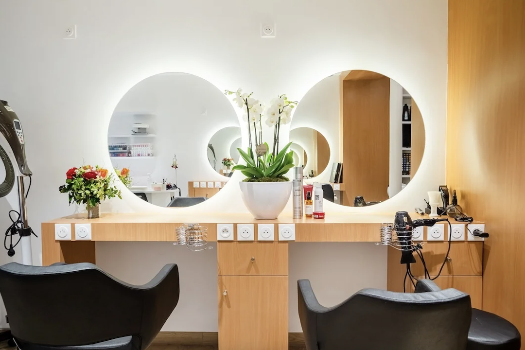 J coiffure, Métro Saint-Sébastien - Froissart, Paris