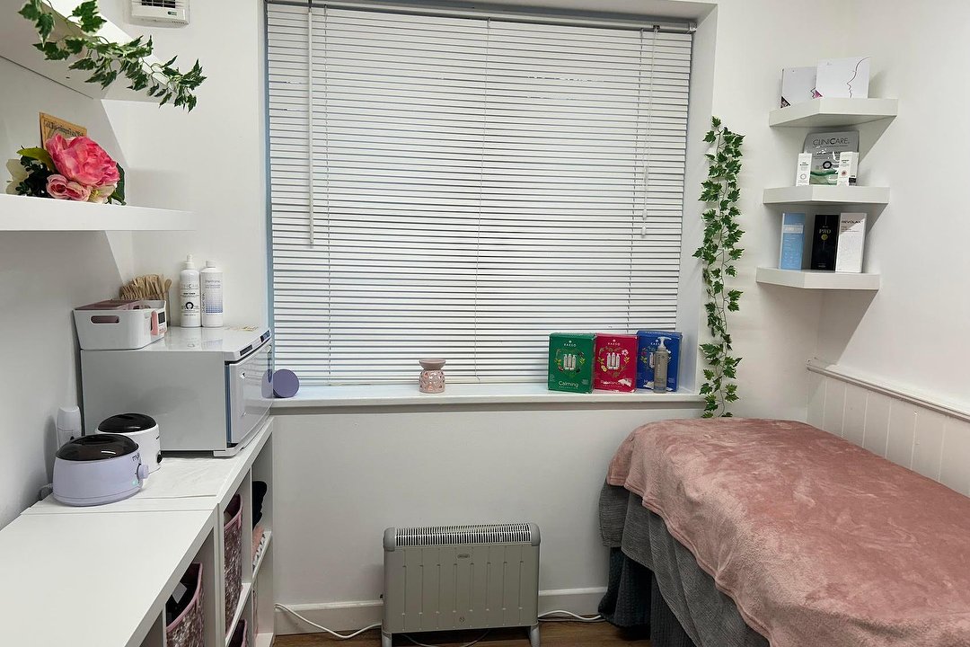 béaute at Opal Hair & Beauty, Tameside