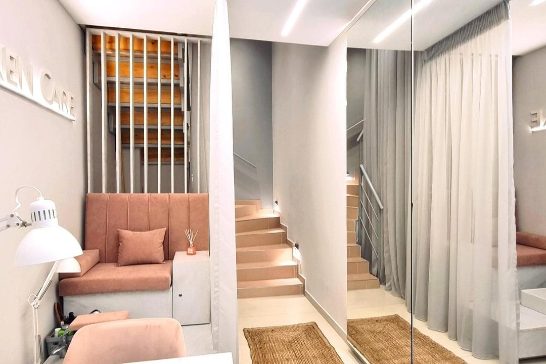 Silkencare, Marousi, Αττική