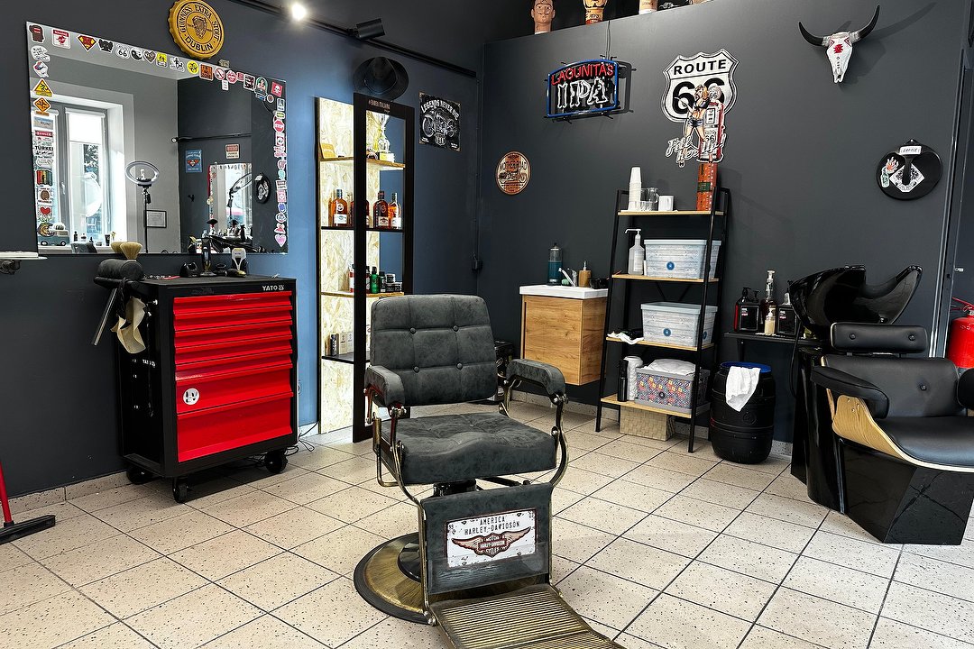 Garage barbershop, Naujamiestis, Kaunas