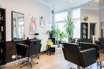 Friseur & Kosmetik Zack