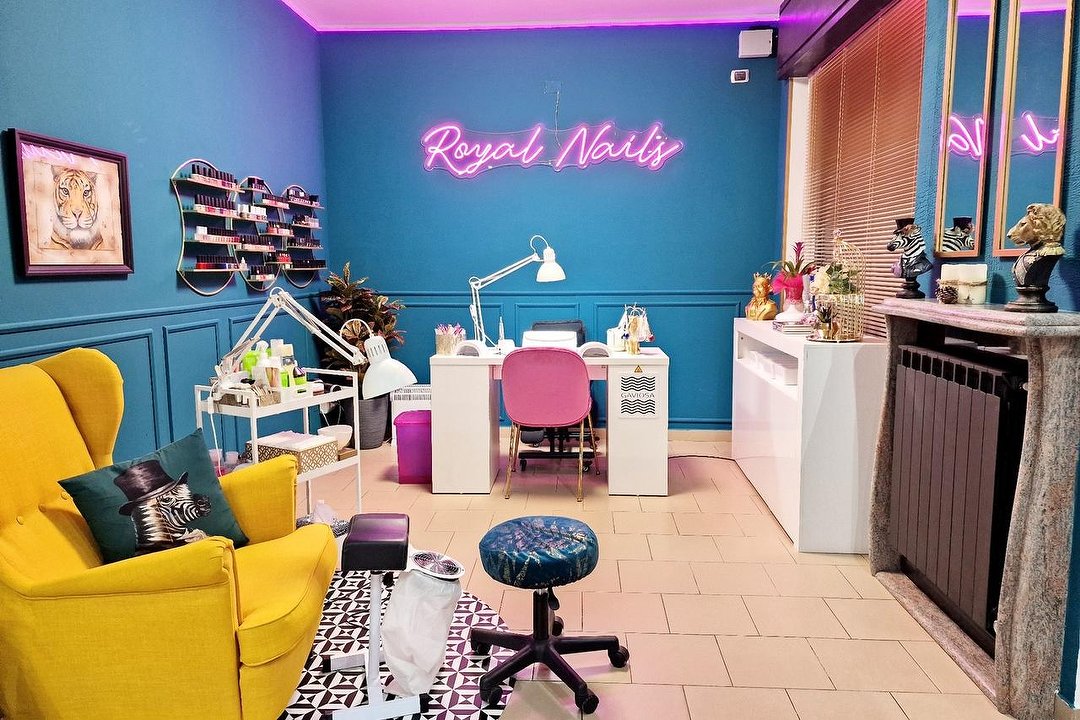 Royal Nails, Cornaredo, Lombardia
