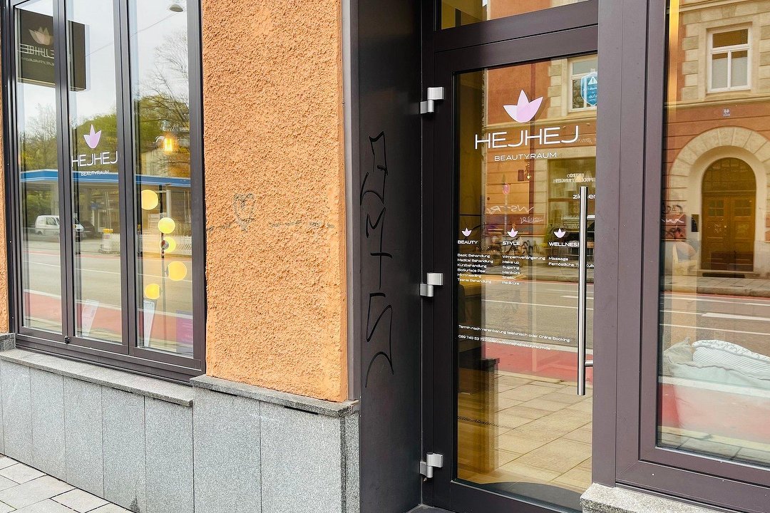 Beautymaker bei Hejhej, zu weiteren Stadtteilen, München