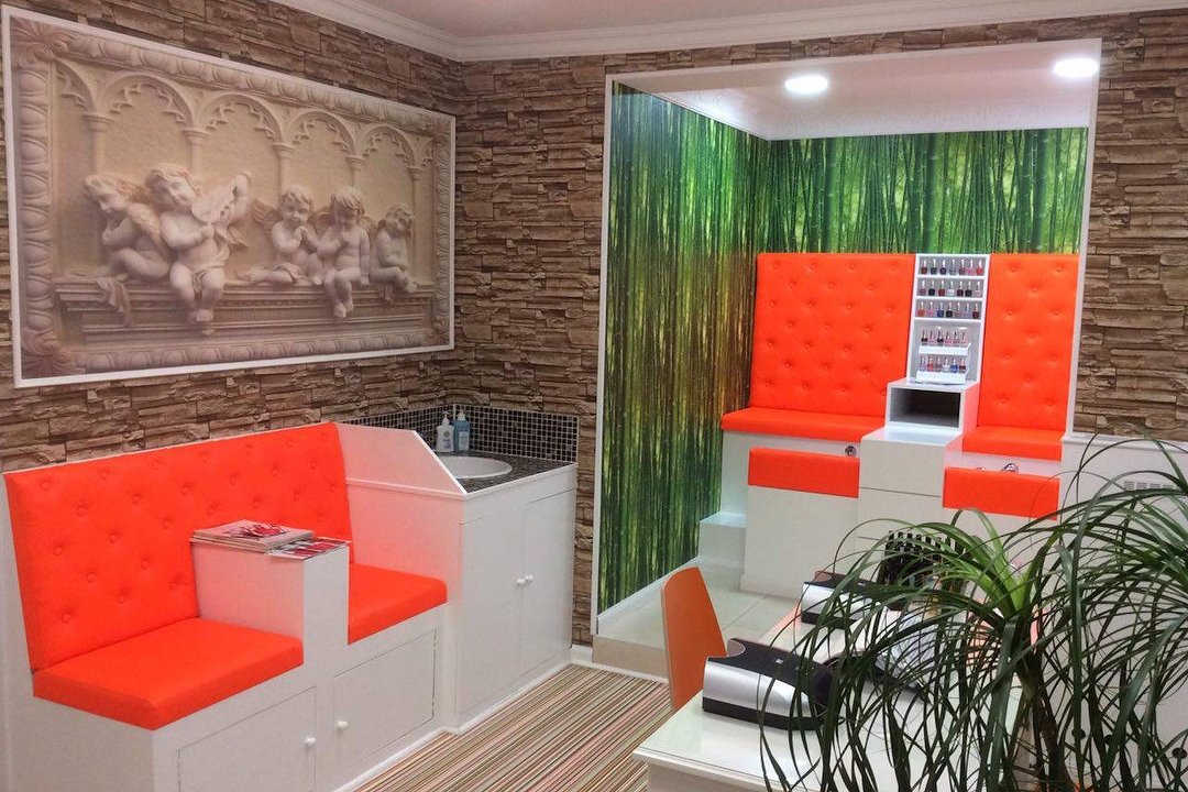 Coiffure Charme, Jacht, Etterbeek