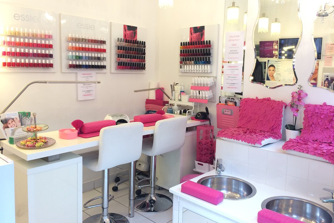 Glamour Beauty Bar, Villiers, Paris