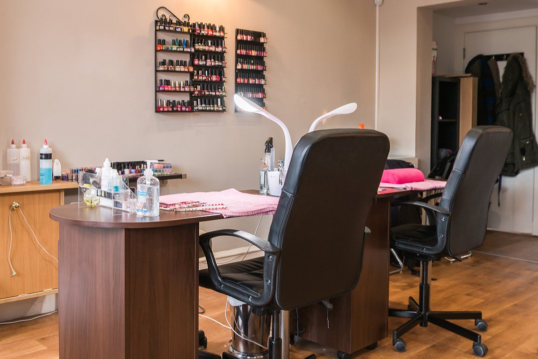 Kaur's Nails & Beauty, Newington, Edinburgh