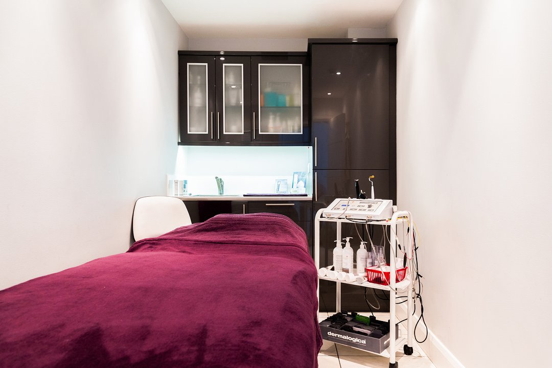 Dermacia Health & Beauty Rooms, Islington, London