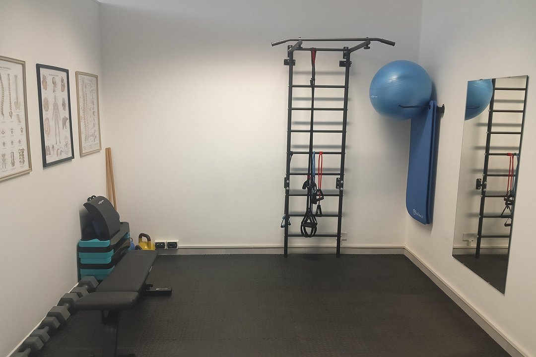 Dott. Alessandro Conserva Osteopata, Carrara, Toscana