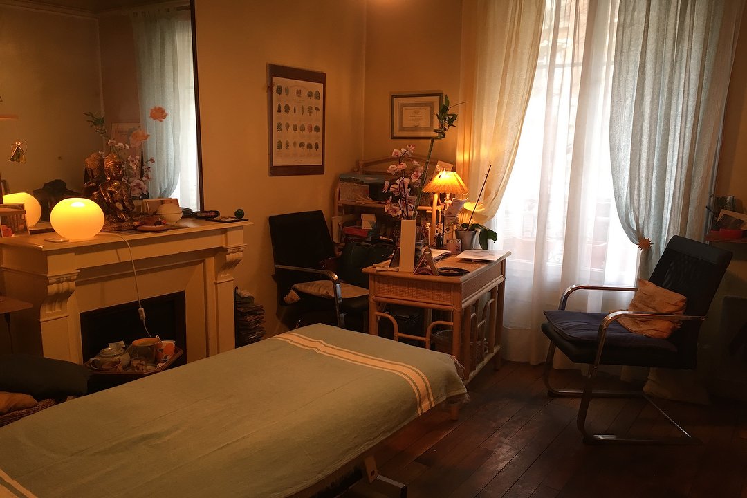 Essence du Cœur - Paris 14, Rue d' Alésia, Paris