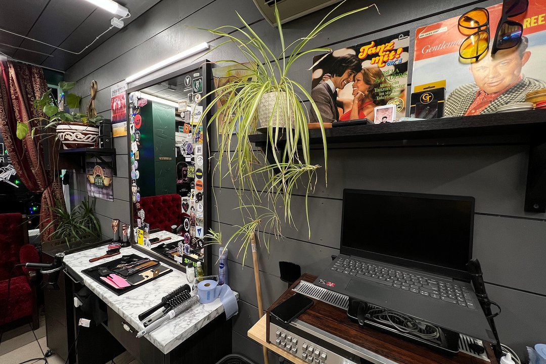Upgrade Barber Salon, Senamiestis, Vilnius