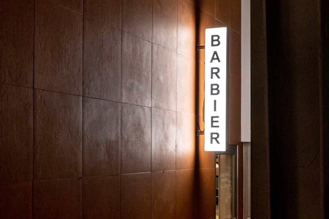 Le Barbier du Brach, Rue de Passy, Paris