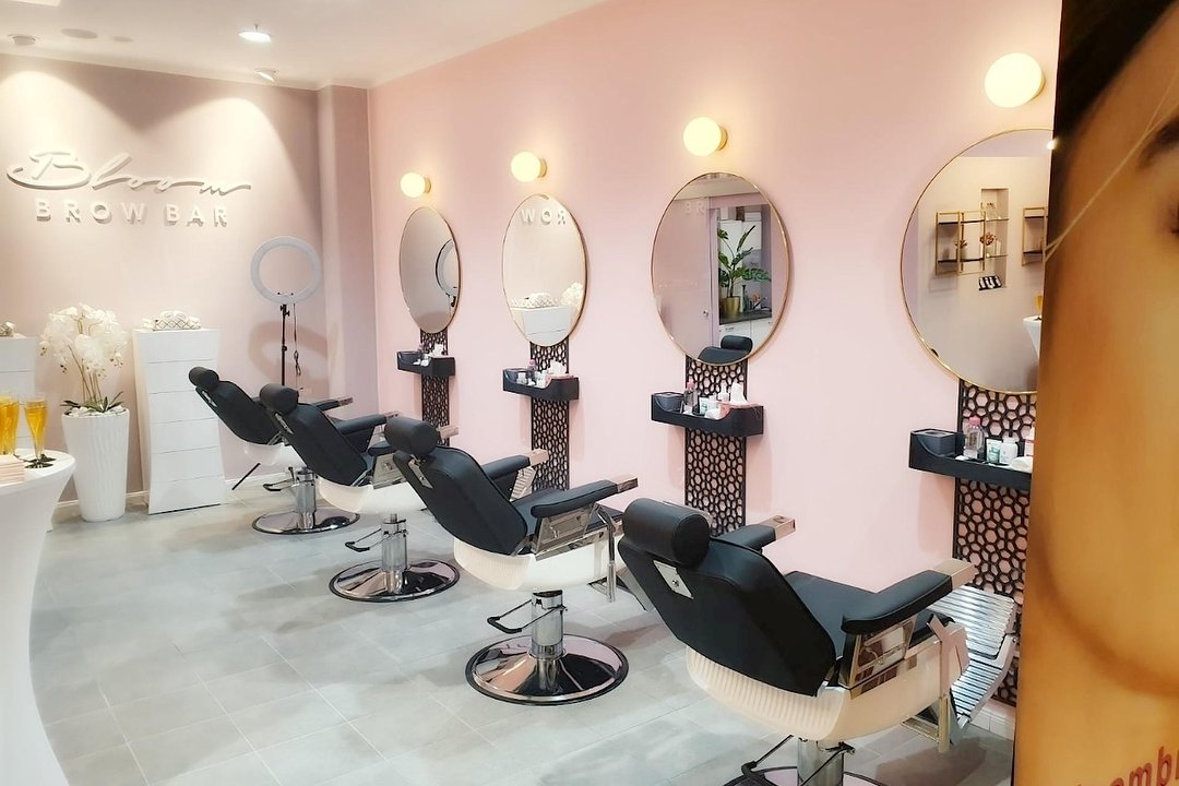 Bloom Brow Bar - SKYLINE PLAZA, Gallus, Frankfurt am Main