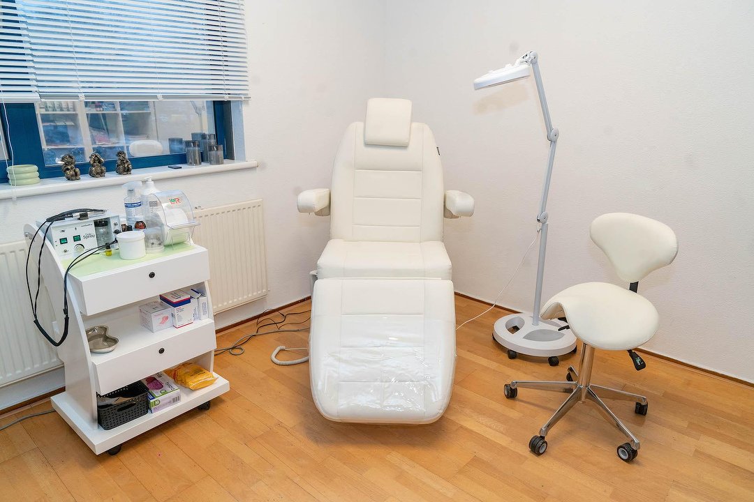 Nadine's Pedicureservice, Velserbroek, Noord-Holland