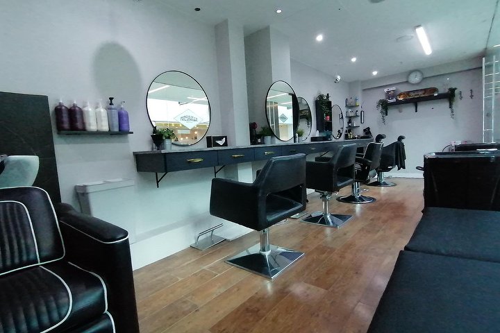 Freshville - Coiffure Leeds - Photo de galerie - OneBooking