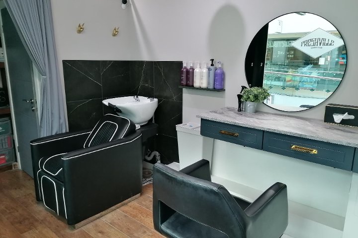 Freshville - Coiffure Leeds - Photo de galerie - OneBooking