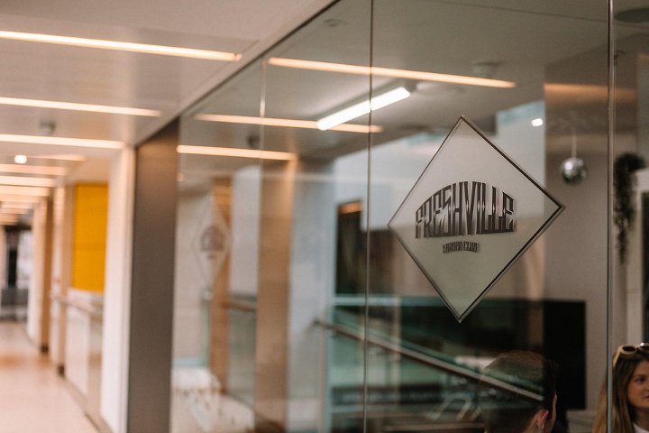 Freshville - Coiffure Leeds - Photo de couverture - OneBooking