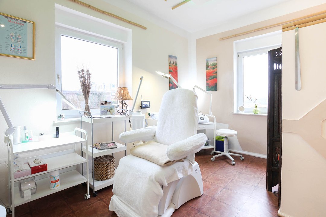 Antonia Kosmetik und Friseur, Harburg, Hamburg